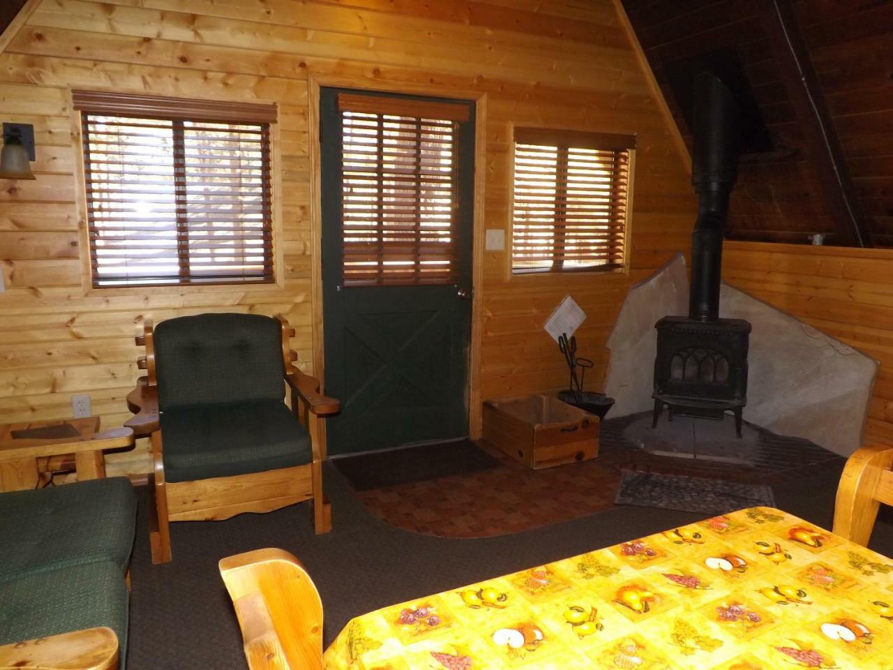 Arizona Mountain Inn & Cabins フラッグスタッフ エクステリア 写真