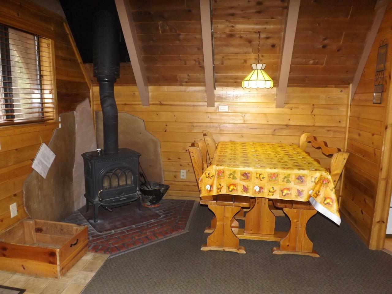 Arizona Mountain Inn & Cabins フラッグスタッフ エクステリア 写真