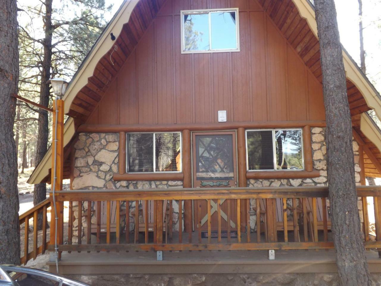 Arizona Mountain Inn & Cabins フラッグスタッフ エクステリア 写真
