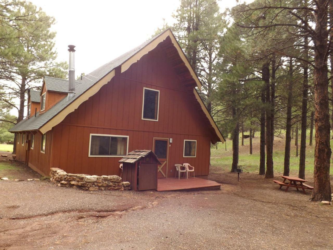 Arizona Mountain Inn & Cabins フラッグスタッフ エクステリア 写真