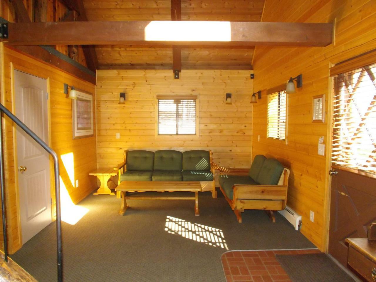 Arizona Mountain Inn & Cabins フラッグスタッフ エクステリア 写真