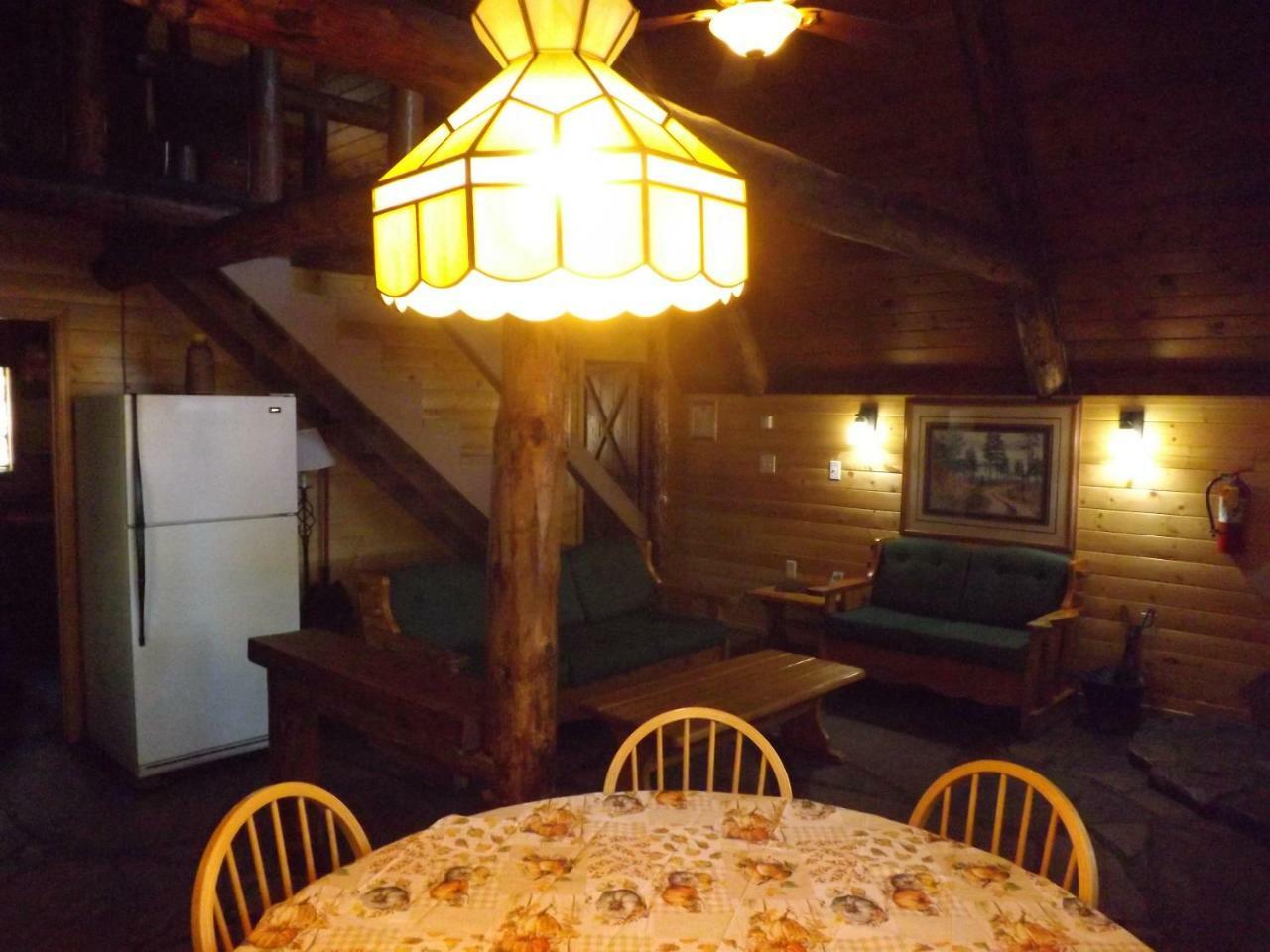 Arizona Mountain Inn & Cabins フラッグスタッフ エクステリア 写真