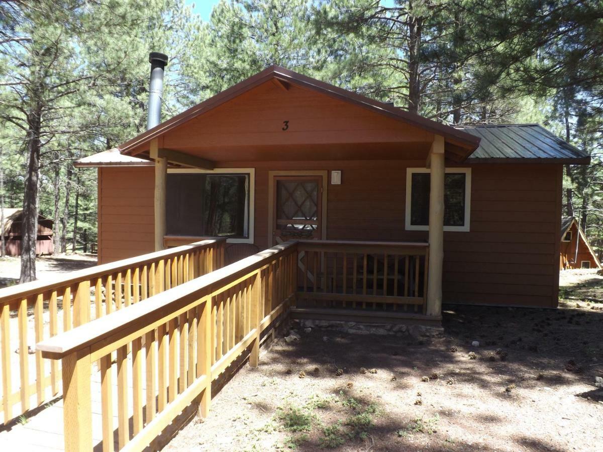 Arizona Mountain Inn & Cabins フラッグスタッフ エクステリア 写真