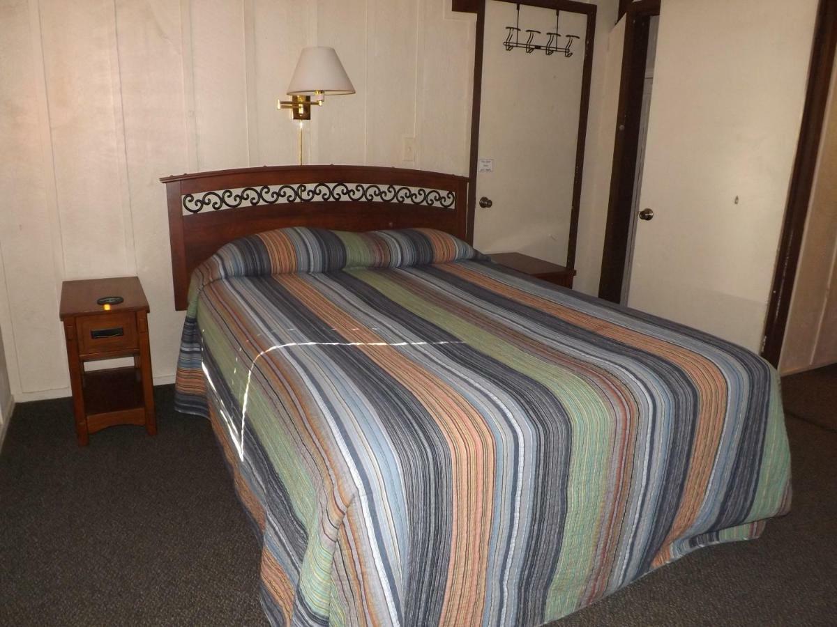 Arizona Mountain Inn & Cabins フラッグスタッフ エクステリア 写真