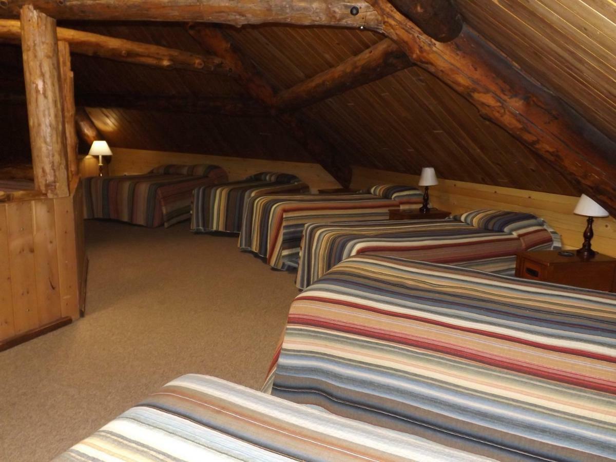 Arizona Mountain Inn & Cabins フラッグスタッフ エクステリア 写真