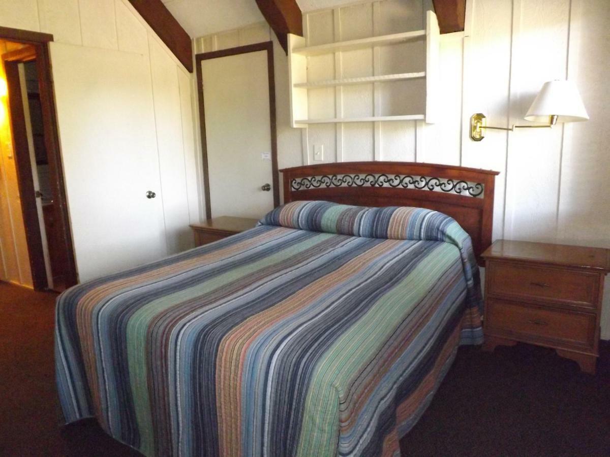 Arizona Mountain Inn & Cabins フラッグスタッフ エクステリア 写真